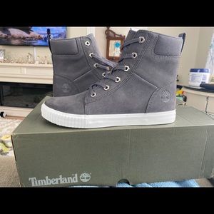 Skyla Bay Timberlands